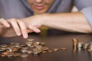 Salariaţii din privat, cocoşaţi de „revoluţia fiscală”