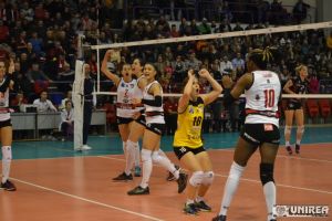FOTO: Volei Alba Blaj – ASPTT Mulhouse 3-2, în Champions League! Meci dramatic, tranşat în tie-break, o revenire fantastică şi a patra victorie la rând!!!