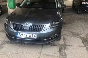 Încă un consilier iese la atac în cazul limuzinelor: Induşi în eroare de “noii grofi”