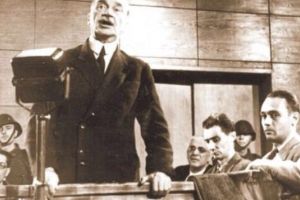 Consilier local, mesaj jignitor la adresa lui Iuliu Maniu. Senatorul Leş: Aştept scuze!