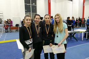 CSM Craiova: Zece medalii pentru atleţi la naţionalele de sală