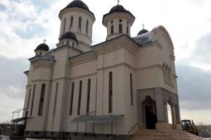 Biserica „Buna Vestire” din Sfântu Gheorghe are nevoie de sprijin pentru a fi finalizată şi sfinţită în anul centenar