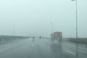 Ploaie si lapovita pe drumurile nationale. Cum se circula pe autostrada A2