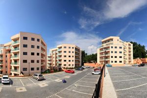 Țeapa Copou Bellevue! A dat o avere pentru un apartament, dar nu-l poate vinde