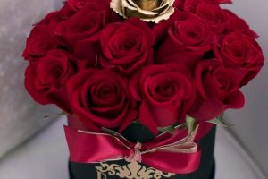 Fii un gentleman adevărat şi oferă-i cadoul perfect: un aranjament Emozioni! (FOTO)