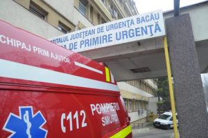 Un bărbat a căzut aseară într-un canal. A ieşit abia azi-dimineaţă