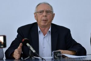 Sindicaliştii din învăţământ ameninţă cu greva, nemulţumiţi că au scăzut salariile