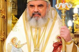 Dorinţa Patriarhului Daniel: osemintele Reginei Elena vor fi aduse la Curtea de Argeş