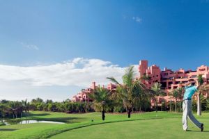 VIDEO EXCLUSIV – Imagini din resortul în care este cazat Klaus Iohannis în Tenerife. Reacţia celor de la hotel