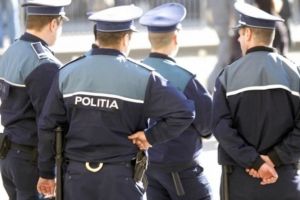 Executivul a introdus Ordinul de protecţie provizoriu, prin care poliţiştii pot înlătura de îndată agresorul din domiciliu