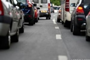 Ce a păţit un şofer clujean în trafic după ce a ajutat un alt conducător auto