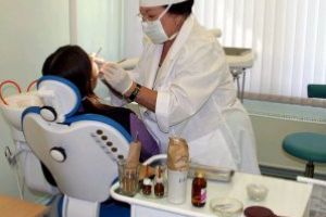 Șapte comune covăsnene, fără cabinet stomatologic