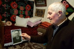 Povestea de viaţă a lui nenea Niculiţă Husaru de la Pintec