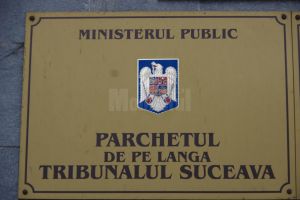 Bărbat trimis în judecată pentru că şi-a ucis în bătaie mama