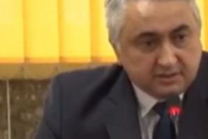 Valentin Popa, alias „Pamblică” face CONCEDIERI pe bandă rulantă în Ministerul Educaţiei. SINDICATELE, în alertă