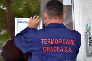 Premiu cu frână: Angajaţii de la Termoficare au primit al 13-lea salariu, dar nu pot să se folosească de el