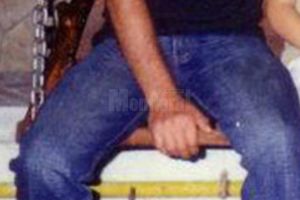 Și-a ucis în bătaie mama, acuzând-o că l-a despărţit de soţie