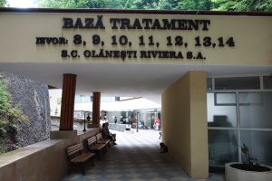 Staţiunea Baile Olanesti putea ajunge o ruină daca izvoarele minerale nu erau concesionate de SC Olăneşti Riviera SA