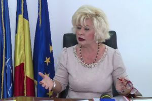 Şefa Agenţiei pentru Egalitatea de Şanse se face de râs: 