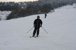 Ceva mai odihnită, Pârtia Cocoş a fost redeschisă. Ovidiu Creţu: Azi nu vom avea probleme (FOTO)