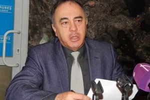 Dorin Florea, dezamăgit de unii consilieri locali. „E o rostogolire perpetuă a mocirlei, a mediocrităţii şi a prostiei!”