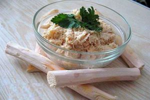 Farmacia naturii: Hreanul – un ajutor în lupta cu bolile sezonului rece