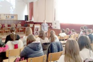 Holocaustul, subiect de dezbatere pentru elevi