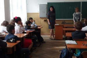 Elevii şi preşcolarii se întorc astăzi la şcoală. Când va fi următoarea vacanţă