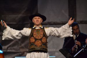 Cristian Pomohaci cântă în aceeaşi zi la Bistriţa şi Tiha Bârgăului