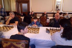 La doar nouă ani, Victor Dranga a impresionat lumea şahului din România