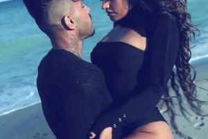 După ce şi-a pus pierce într-o zonă intimă, Antonia s-a pozat incendiar! A arătat tuturor ”bijuteriile” ei