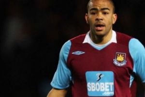 DEZVĂLUIRE ȘOCANTĂ făcută de un fost fotbalist. „Îşi strecurase mâna în pantalonii mei şi mă mângâia. A început să-mi facă sex oral”