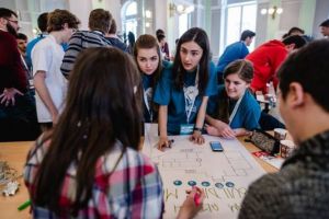 Tinerii pasionaţi de tehnologie se pot înscrie la Innovation Labs 2018