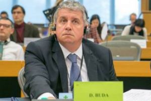 Daniel Buda, in Baia Mare: Europarlamentarul solicita Guvernului sa sprijine fermele mici si mijlocii