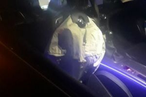 FOTO – Accident la ieşire de pe autostrada Orăştie – Sibiu. Două persoane rănite