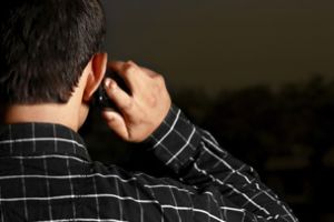 Pensionarii sunt mai vigilenţi, dar escrocii nu renunţă