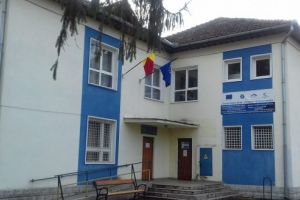 Brad: Cursuri de antreprenoriat şi ajutor financiar pentru noi afaceri