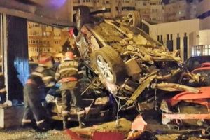 12 MAȘINI DINTR-O LOVITURĂ, DISTRUSE de o ȘOFERIȚĂ din Constanţa