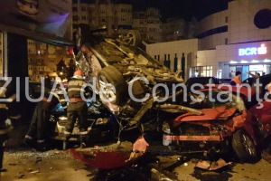 Accident rutier grav, in Constanta, in zona Garii CFR. Masini claie peste gramada. Cum nu s-a mai vazut vreodata. 12 masini avariate (galerie foto+video)         
