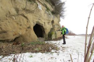 Două sute de ani de când Contele Bethlen şi-a amenajat cripta la Chiraleş. Ce ascunde ea (FOTO)