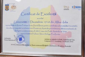DIPLOMĂ DE EXCELENȚĂ. Universitatea din Alba Iulia, prima din România care încheie un acord de colaborare cu o instituţie de învăţământ superior din Australia după mai bine de 20 de ani