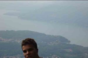 Tragedie în Arad! Fiul unui fost DIRECTOR a murit SPULBERAT de o MAȘINĂ în Franţa. Tânărul avea doar 23 de ani 