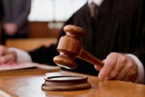 Arestaţi abuziv. Doi sătmăreni primesc despăgubiri de 150.000 de lei