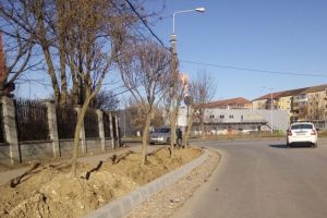 Imagini cu santierul de pe str. Versului. Robu: M-am bucurat sa vad ca se lucreaza