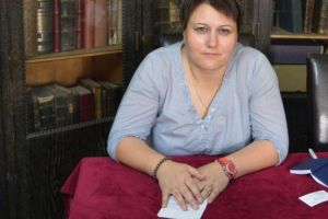 Cartea “Clopoţei de ramuri ninse”, lansată în complexul „Parc”