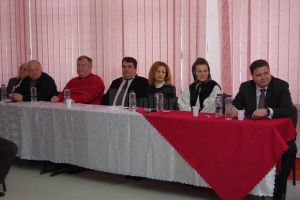 Zeci de artişti, oficialităţi, elevi, prezenţi la deschiderea proiectului ”10 pentru ...