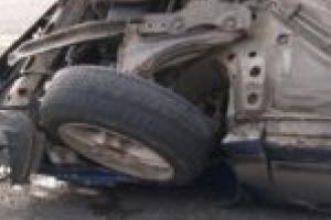 Au căzut cu maşina de la 20 de metri de pe pasajul Nera din Reşiţa!