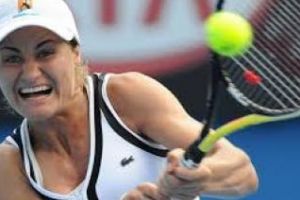 Declaraţiile Monicăi Niculescu după ce a eliminat-o pe Maria Sharapova din primul tur de la Doha: Mă ataca tot timpul
