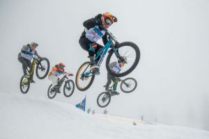Cel mai spectaculos concurs al iernii la Arena Platoş – Bătălie în funpark la cross