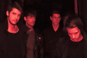 Middlemist Red live la Clubul Presei